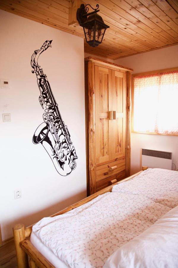 Chata Musica Malatiny Exterior photo